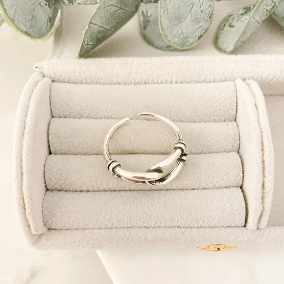 925 Sterling Silver Minimalist Ring Chain Ring Dainty Ring Band Buckle Ring - Picture 5 of 9